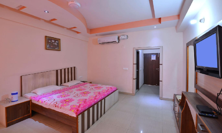 1 x STANDARD ROOM